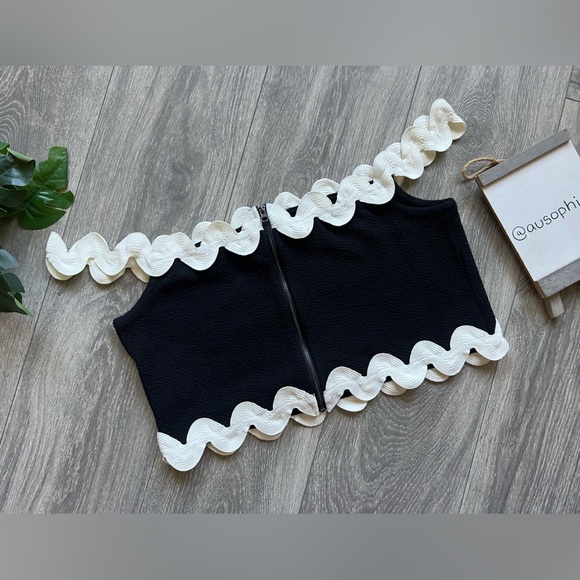 NWOT! Anthropologie Maeve Colorblock Off-The-Shoulder Ribbon Trim Crop Top L - Picture 5 of 10